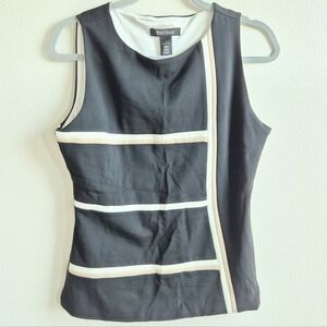 White House Black Market Fitted Black and White Sleeveless Top Size 6